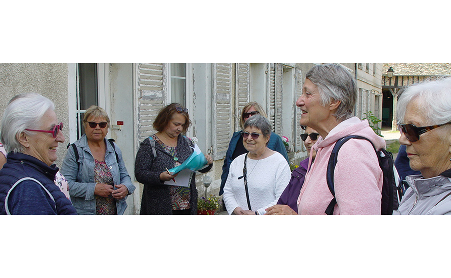 Balade à Énencourt-Léage avec les séniors du Centre Social Rural le 2 juin 2022